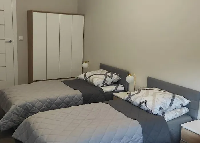 Nowoczesny W Poblizu Centrum Krakau