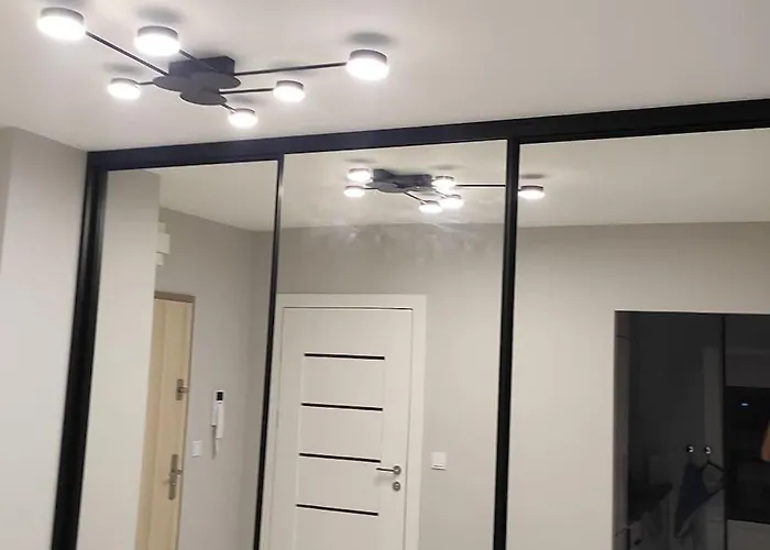 Nowoczesny W Poblizu Centrum Apartamento Cracovia