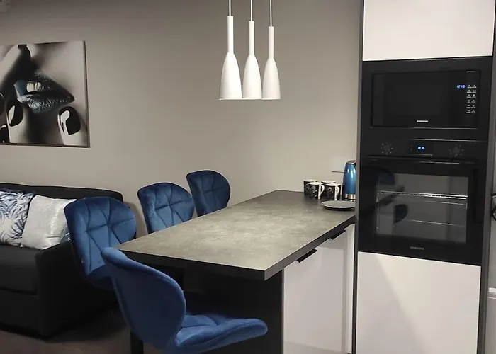 Nowoczesny W Poblizu Centrum Apartamento *